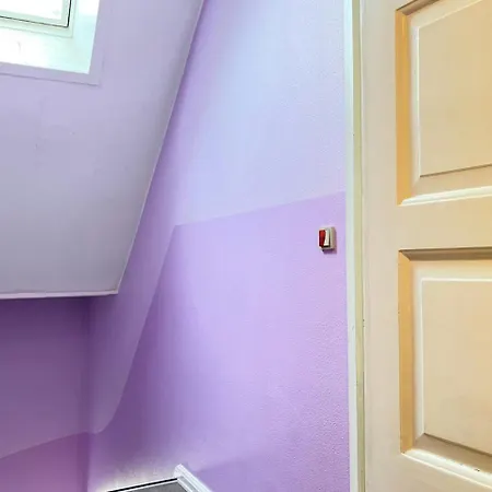 Spacious For 6 *
